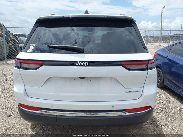 2025 JEEP GRAND CHEROKEE LAREDO 4X2