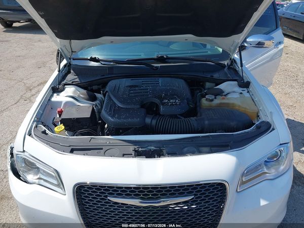 2018 CHRYSLER 300 LIMITED AWD
