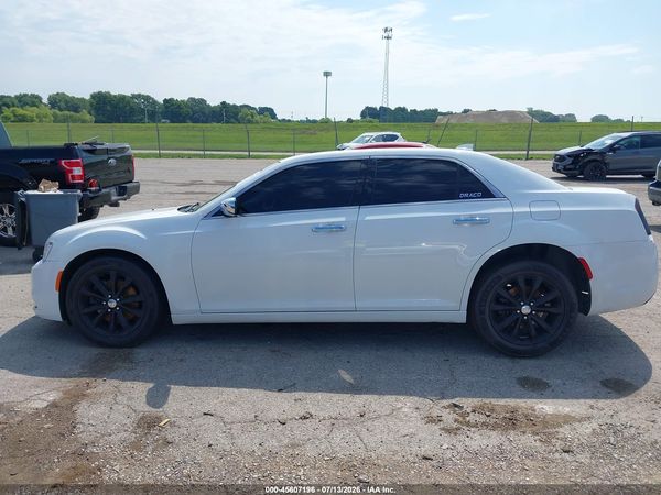 2018 CHRYSLER 300 LIMITED AWD