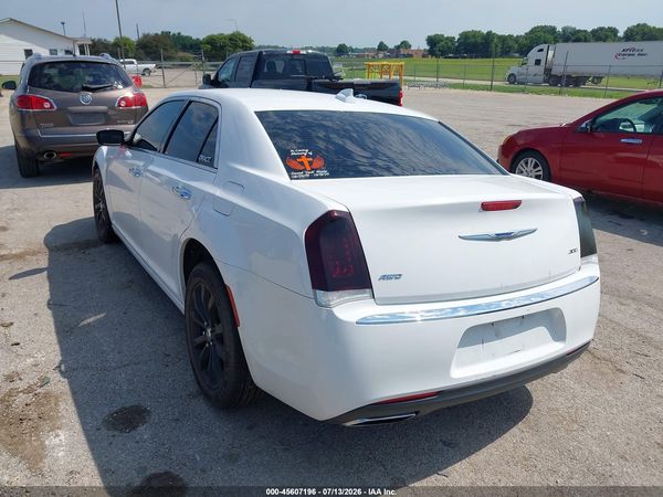 2018 CHRYSLER 300 LIMITED AWD