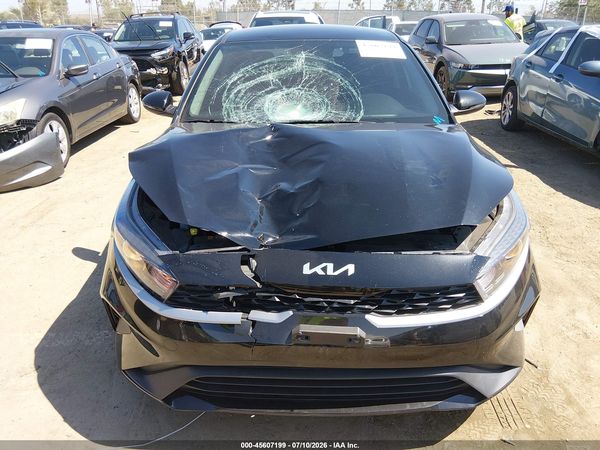 2023 KIA FORTE LXS