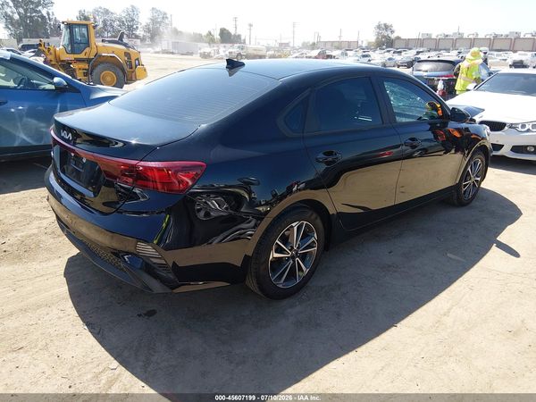 2023 KIA FORTE LXS