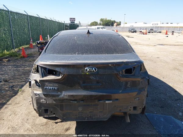 2018 KIA FORTE LX