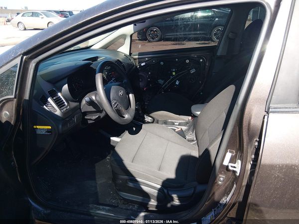 2018 KIA FORTE LX