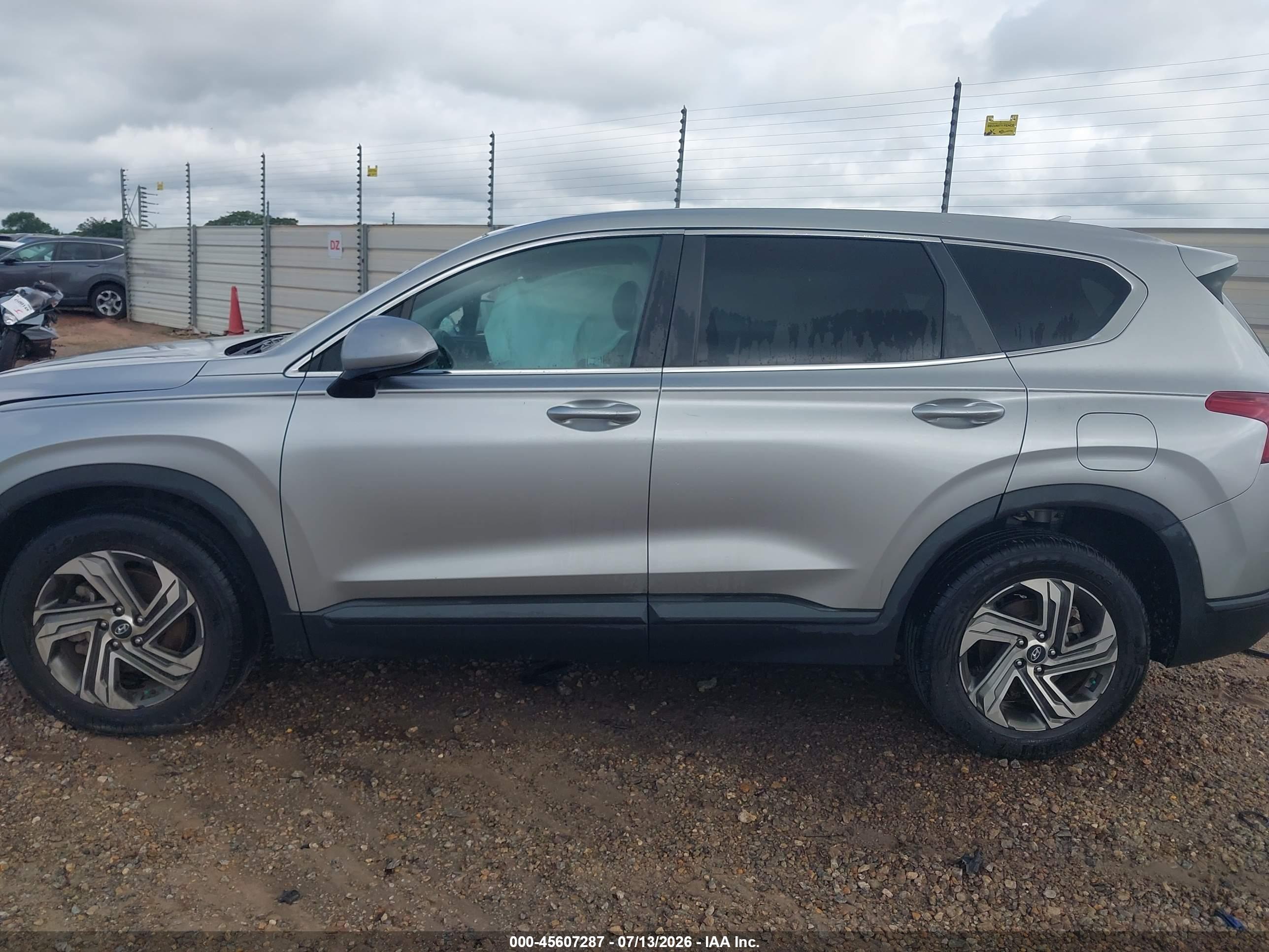 2021 HYUNDAI SANTA FE SE