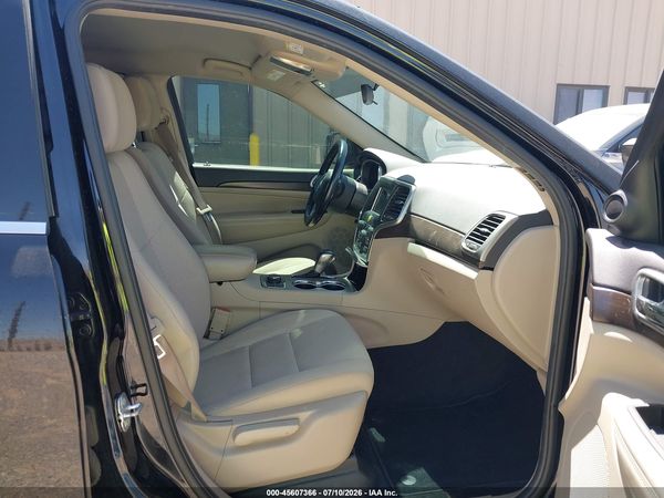 2018 JEEP GRAND CHEROKEE LAREDO E 4X4