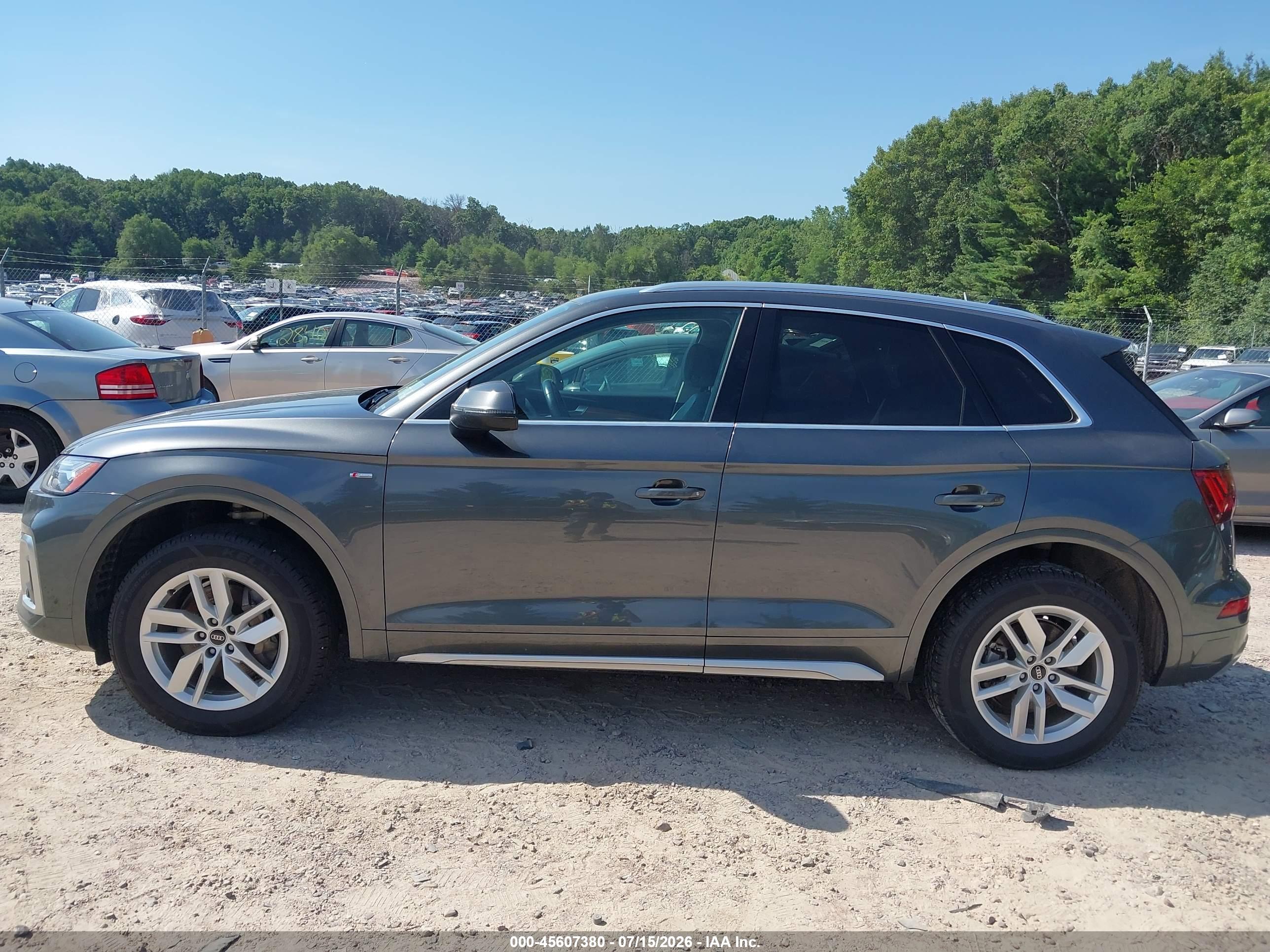 2022 AUDI Q5