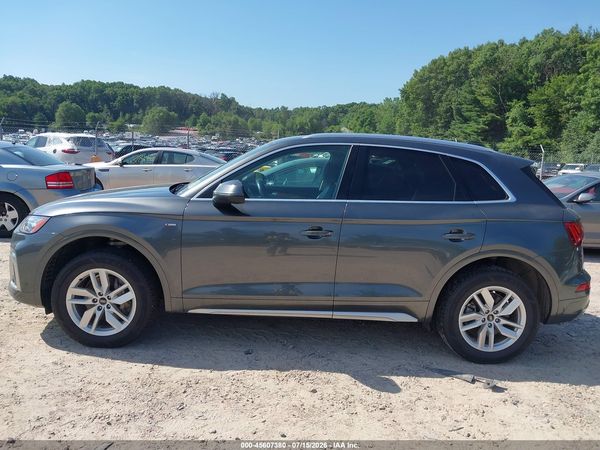2022 AUDI Q5