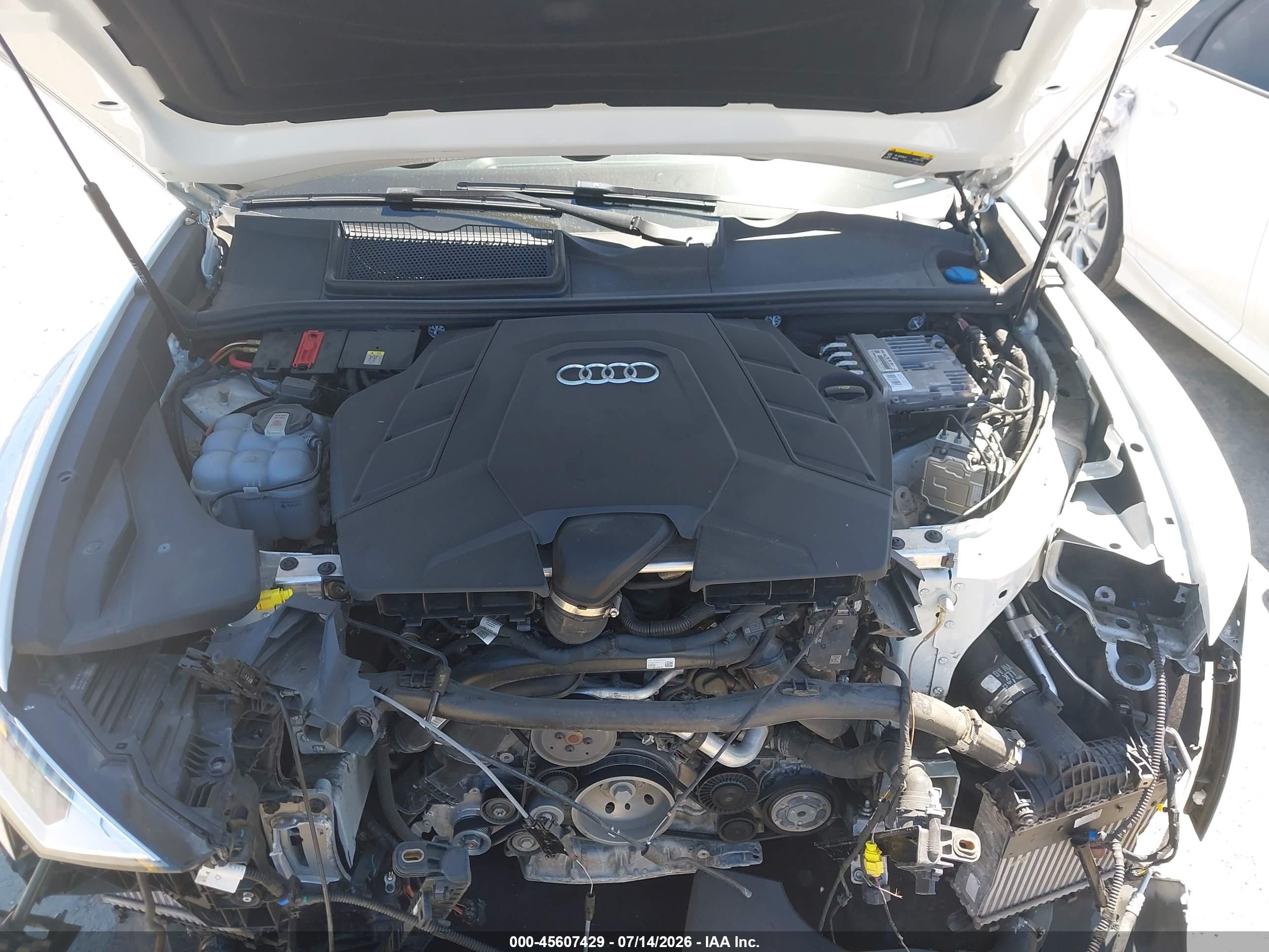 2022 AUDI Q8
