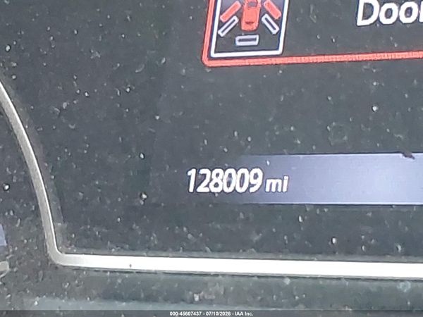 2018 NISSAN PATHFINDER SV