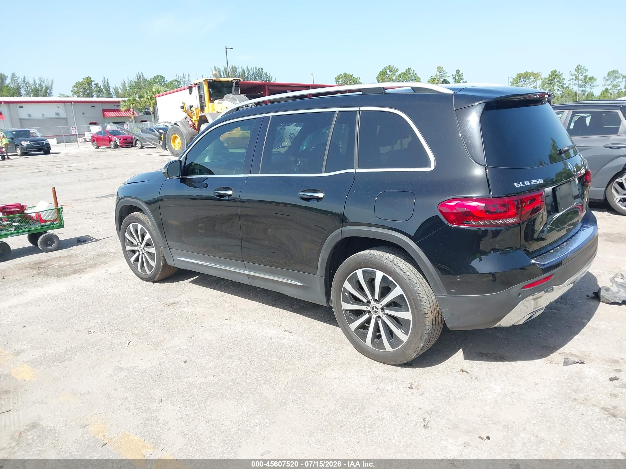 2022 MERCEDES-BENZ GLB 250 4MATIC