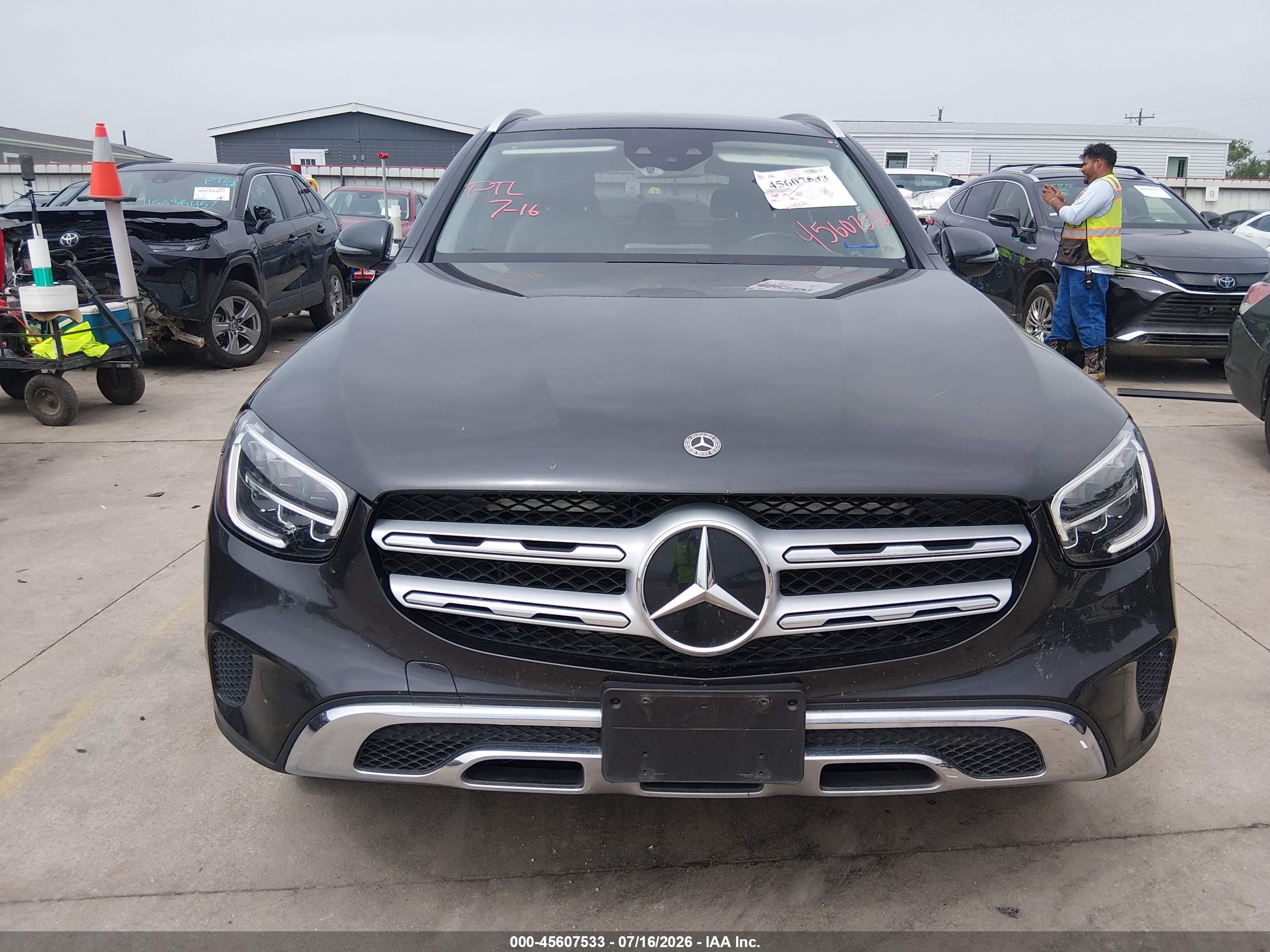 2020 MERCEDES-BENZ GLC 300 GLC300