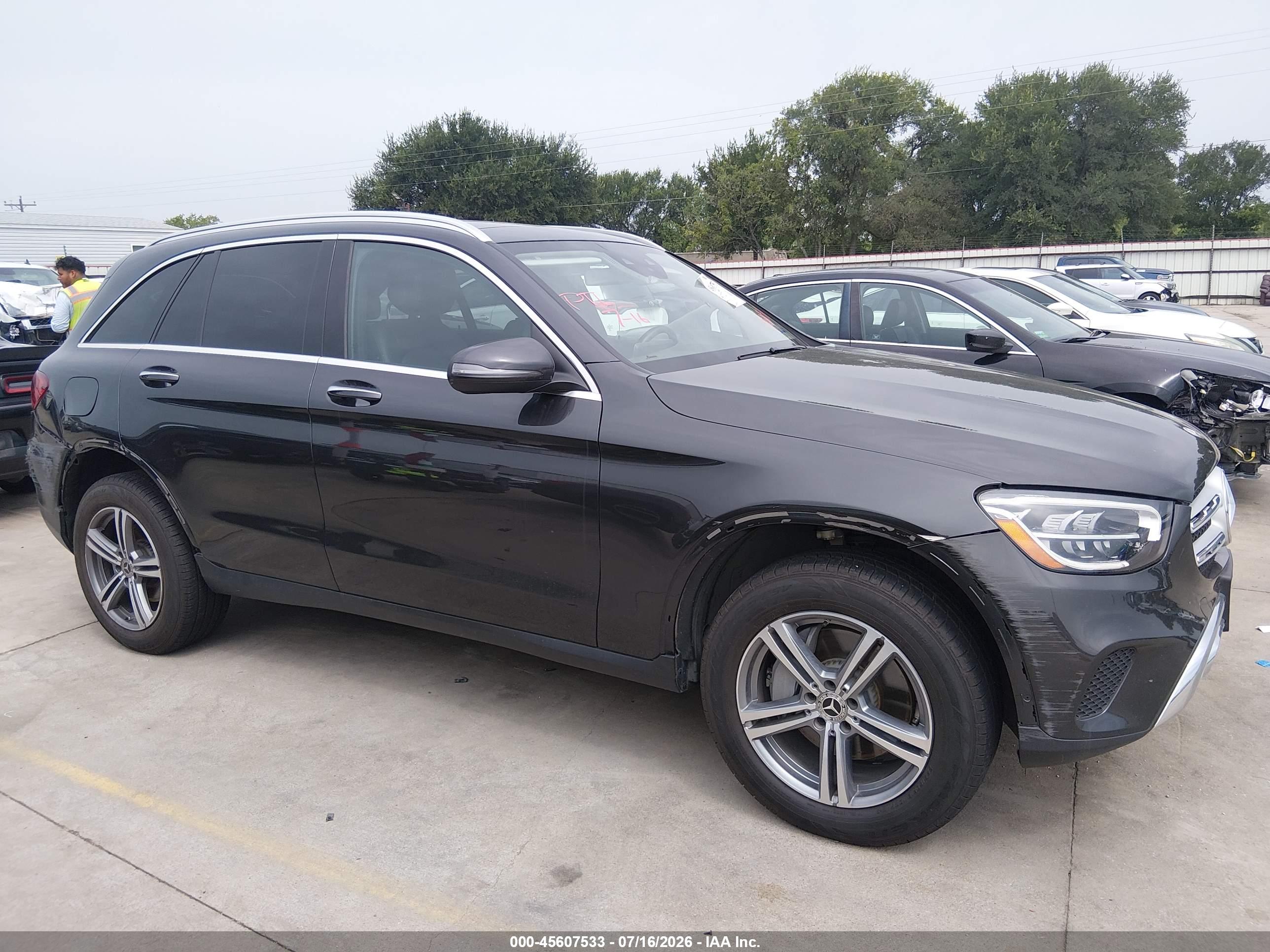 2020 MERCEDES-BENZ GLC 300 GLC300