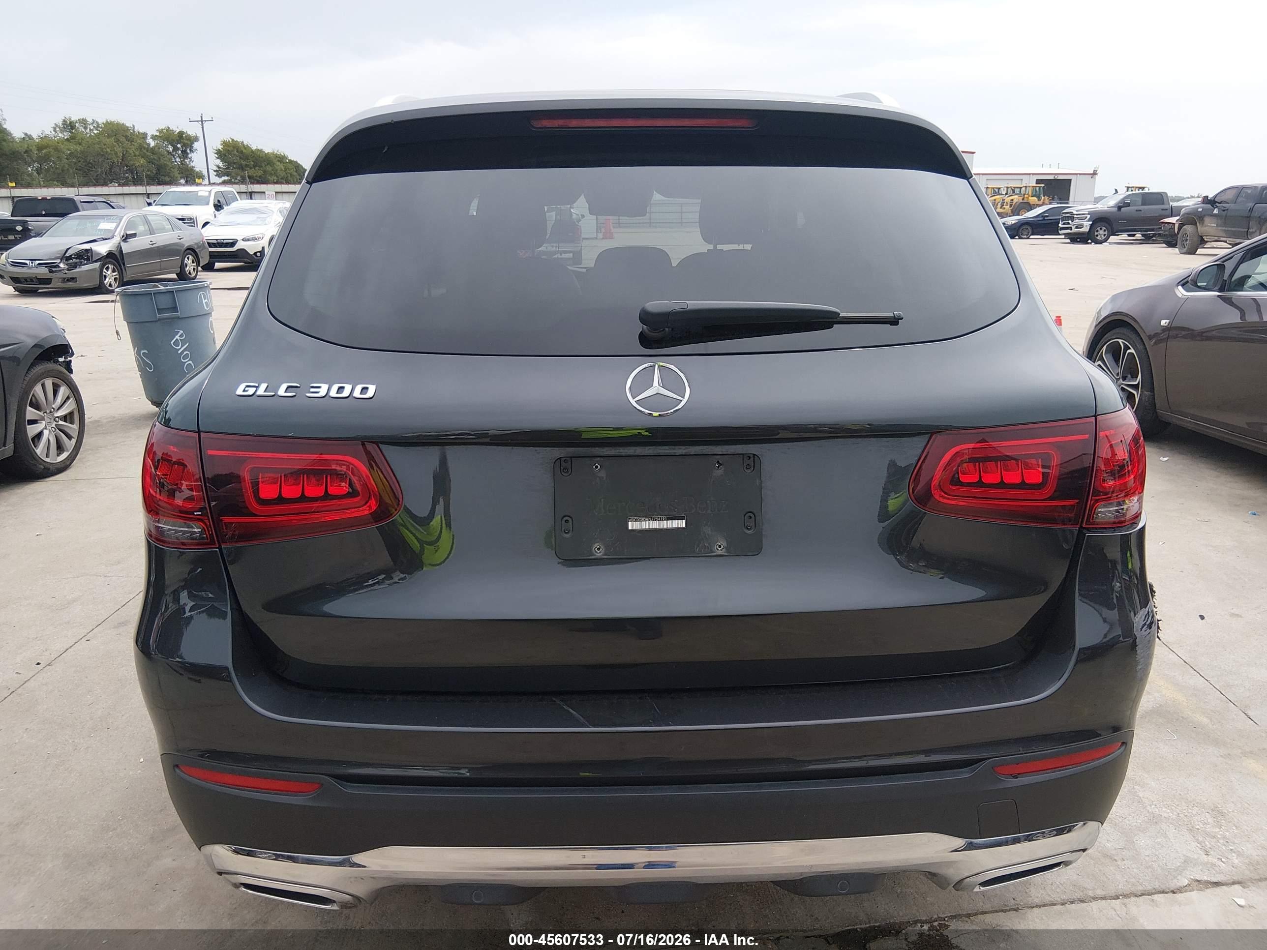 2020 MERCEDES-BENZ GLC 300 GLC300