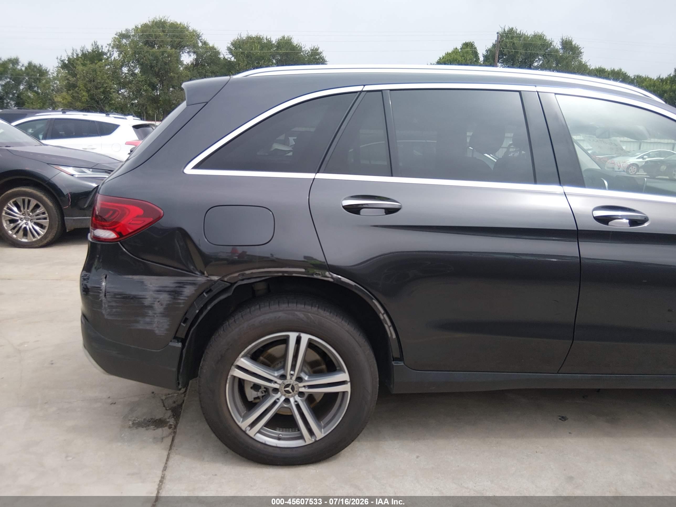 2020 MERCEDES-BENZ GLC 300 GLC300