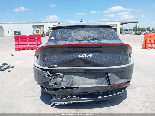 2022 KIA EV6 LIGHT