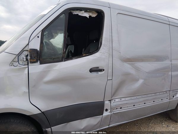 2025 MERCEDES-BENZ SPRINTER 2500