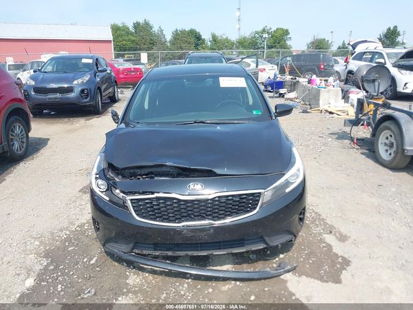 2017 KIA FORTE LX