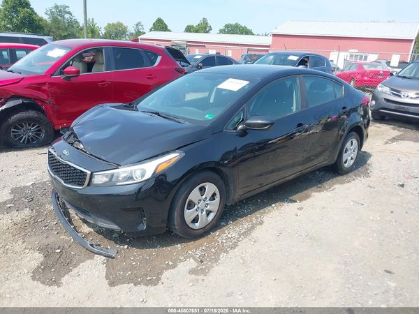 2017 KIA FORTE LX
