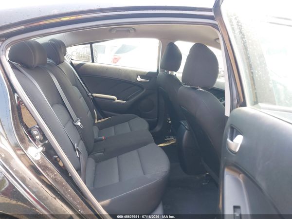 2017 KIA FORTE LX