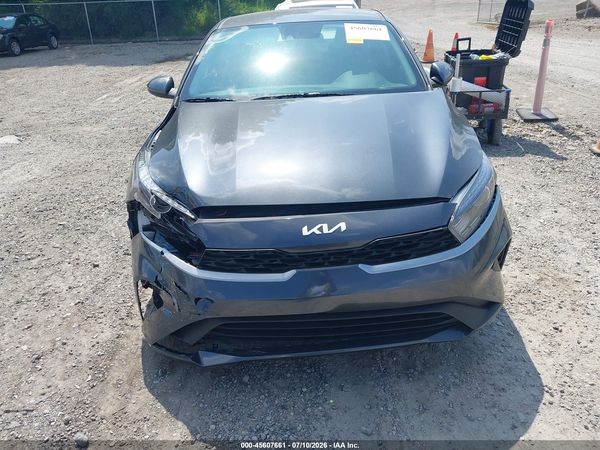 2024 KIA FORTE LX