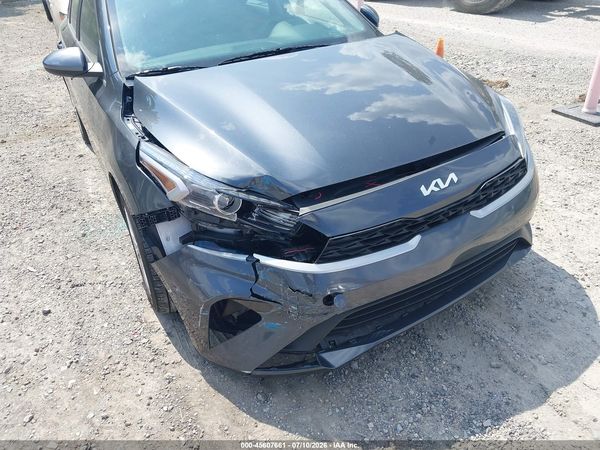 2024 KIA FORTE LX