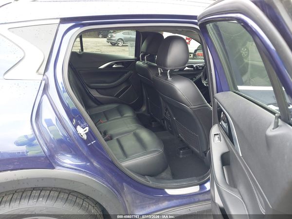 2017 INFINITI QX30 PREMIUM