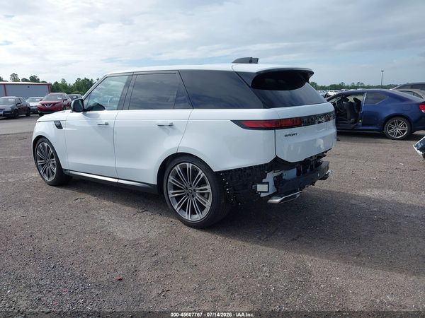 2025 LAND ROVER RANGE ROVER SPORT P360 SE