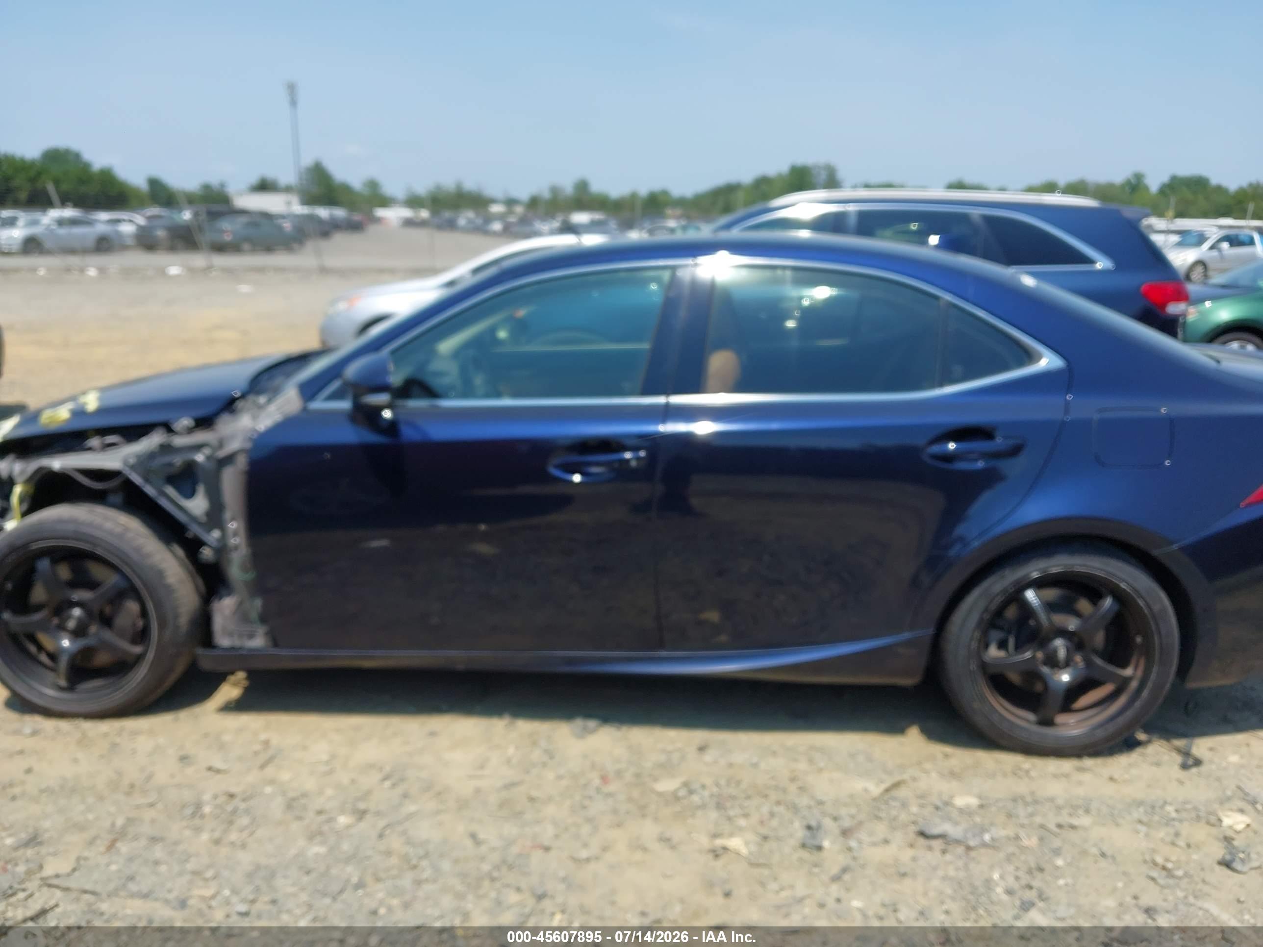 2017 LEXUS IS 300