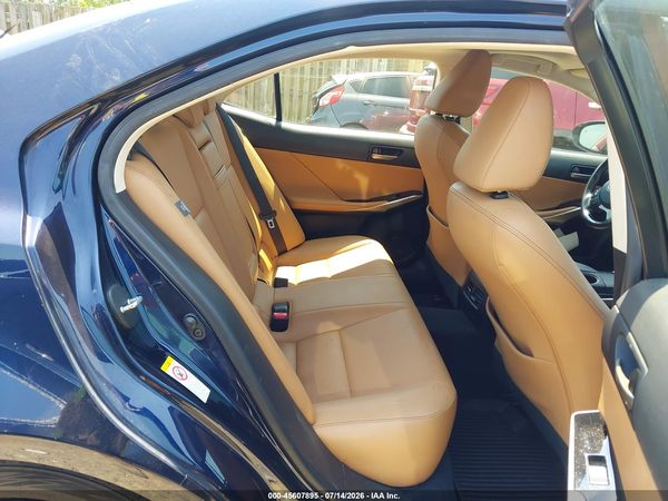 2017 LEXUS IS 300