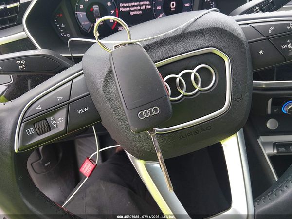 2020 AUDI Q3