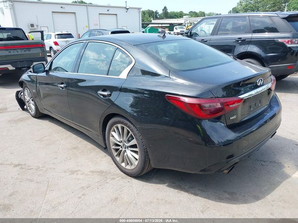 2018 INFINITI Q50 3.0T LUXE/3.0T SPORT