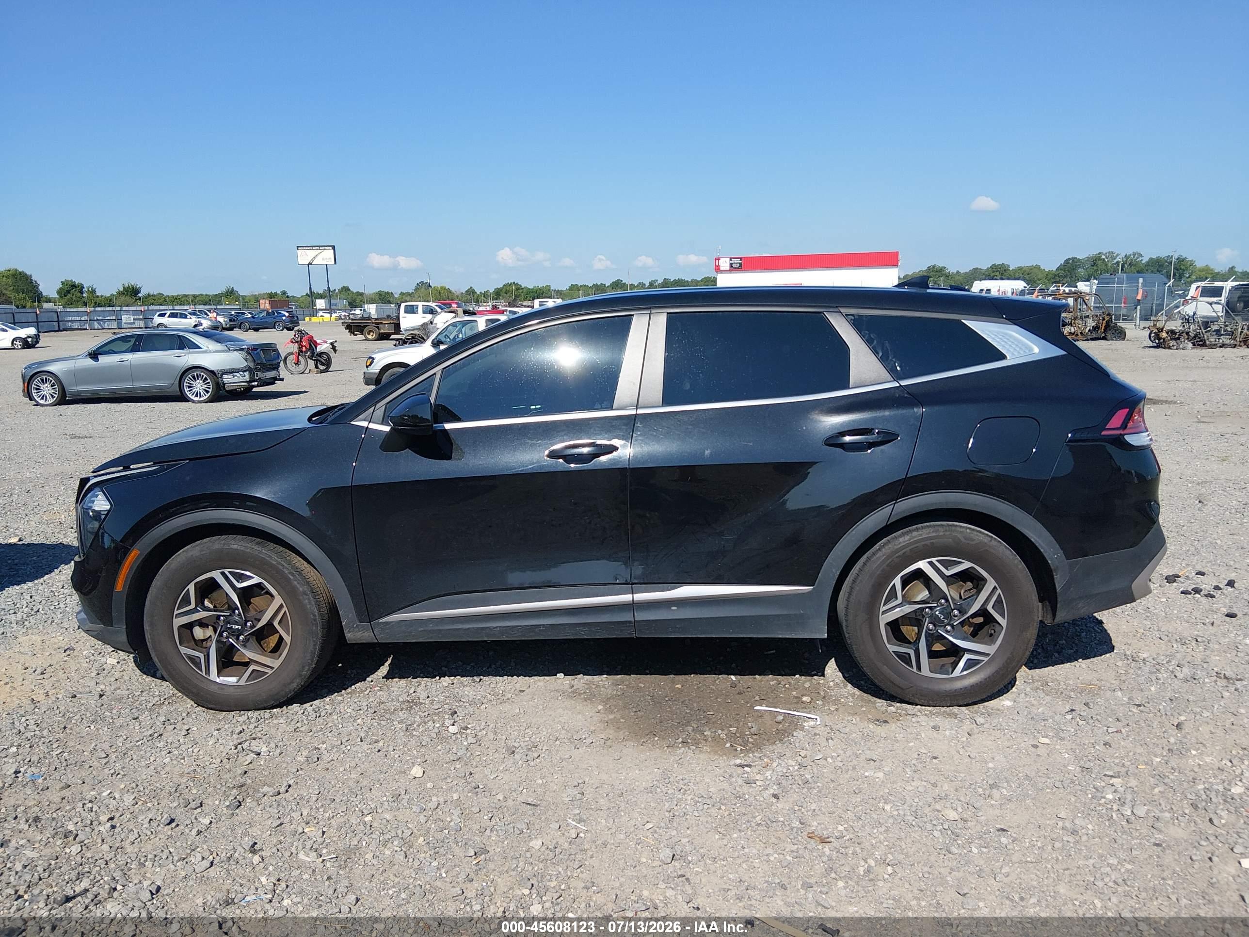 2023 KIA SPORTAGE LX