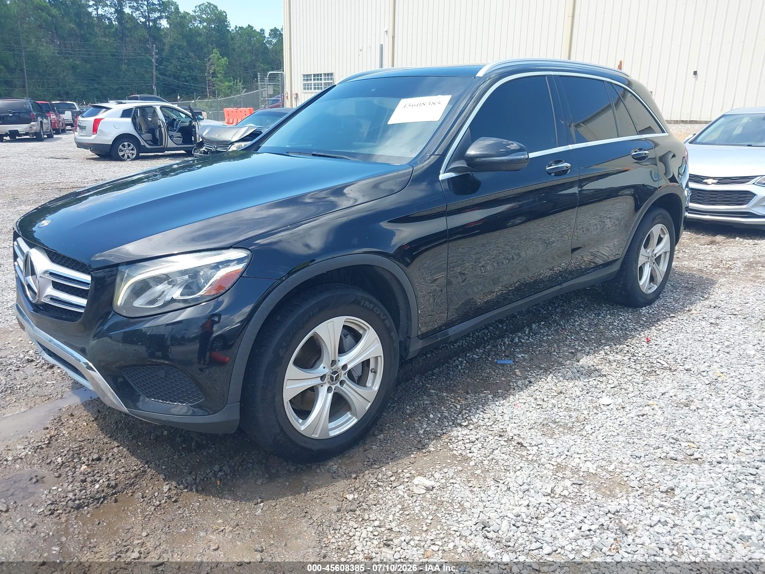 2018 MERCEDES-BENZ GLC 300