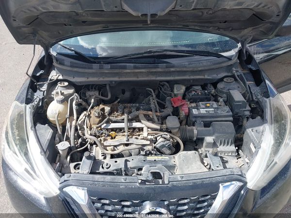 2018 NISSAN KICKS S — I10
