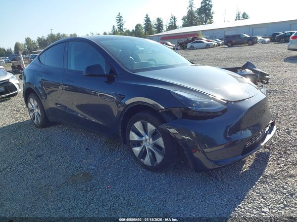 2024 TESLA MODEL Y — I1