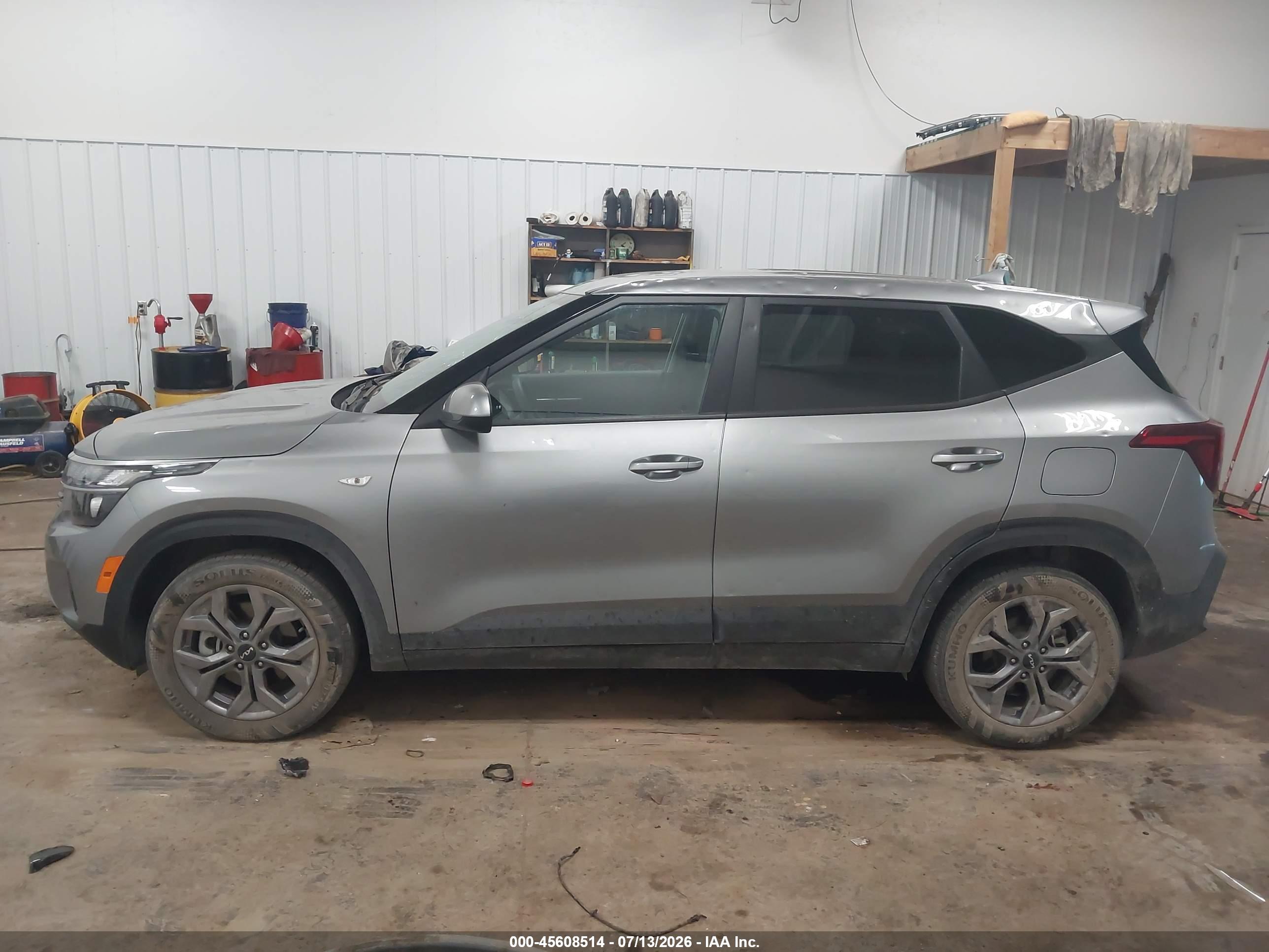 2024 KIA SELTOS LX