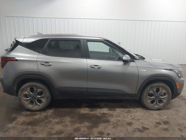 2024 KIA SELTOS LX