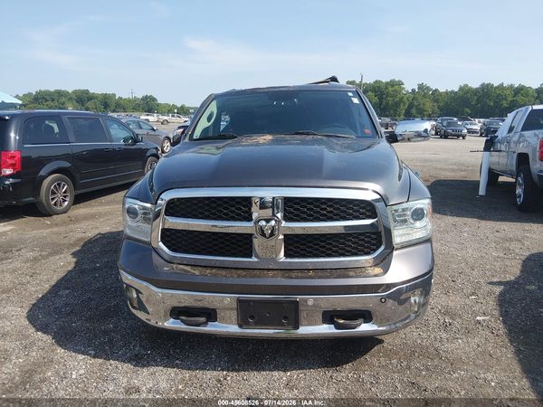 2016 RAM 1500 LARAMIE