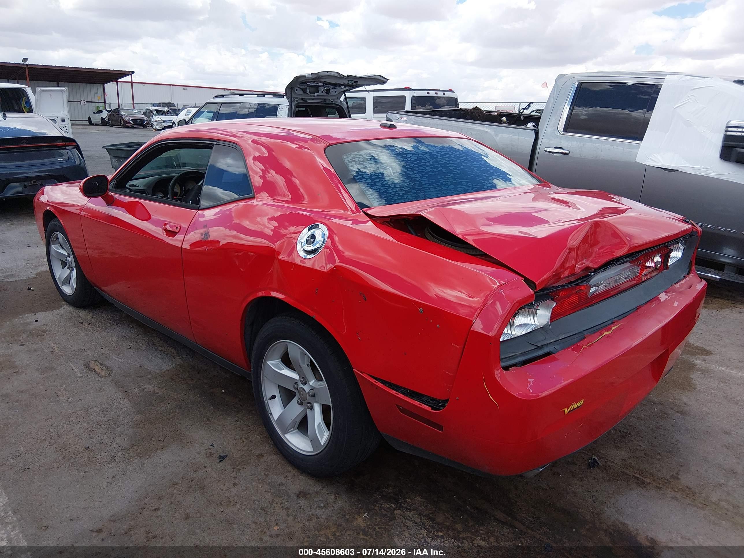 2014 DODGE CHALLENGER SXT