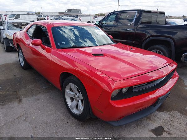 2014 DODGE CHALLENGER SXT