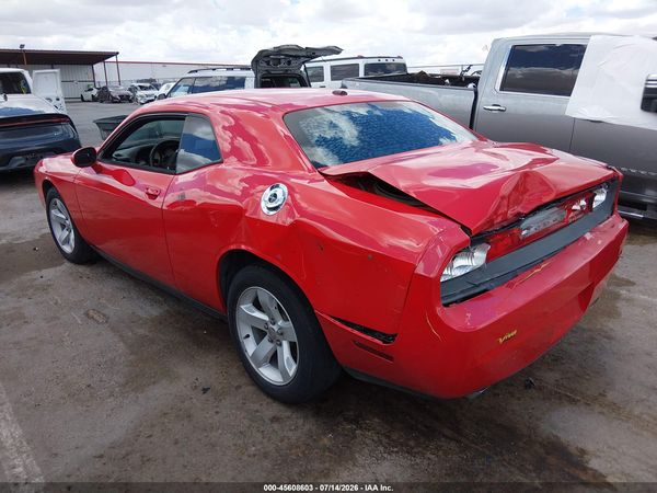 2014 DODGE CHALLENGER SXT