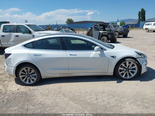 2018 TESLA MODEL 3 LONG RANGE/PERFORMANCE