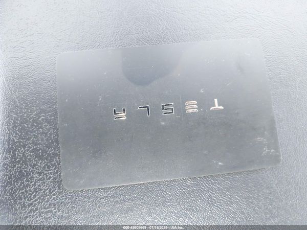 2018 TESLA MODEL 3 LONG RANGE/PERFORMANCE