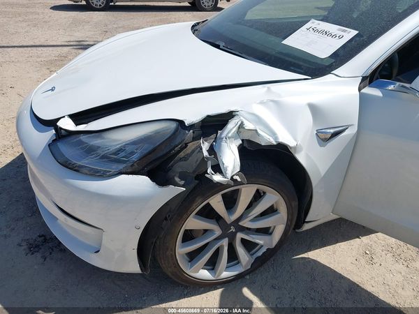 2018 TESLA MODEL 3 LONG RANGE/PERFORMANCE