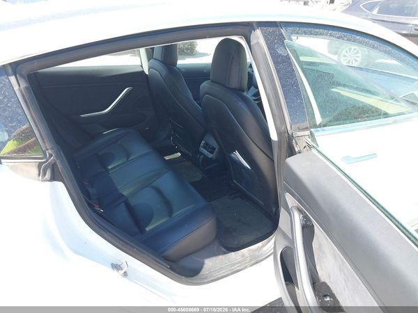 2018 TESLA MODEL 3 LONG RANGE/PERFORMANCE