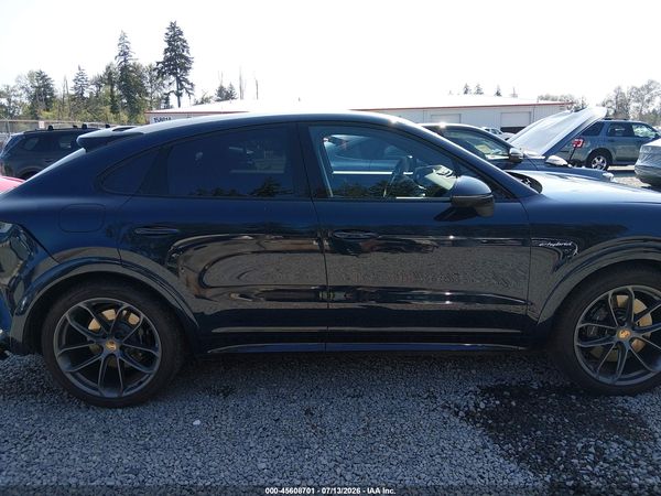 2025 PORSCHE CAYENNE E-HYBRID COUPE S