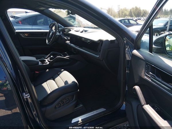 2025 PORSCHE CAYENNE E-HYBRID COUPE S