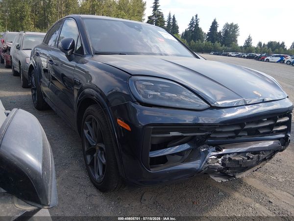 2025 PORSCHE CAYENNE E-HYBRID COUPE S