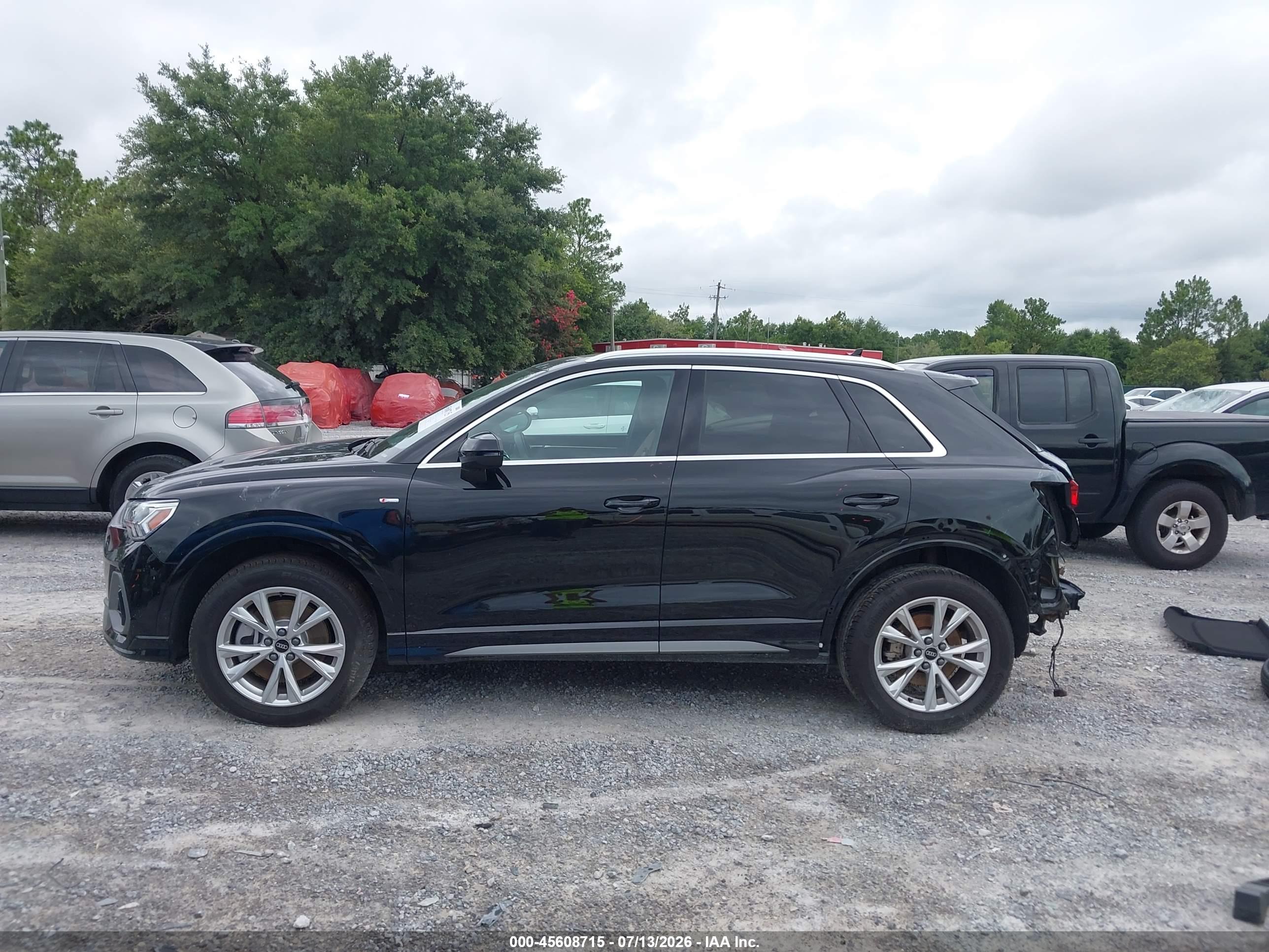 2025 AUDI Q3